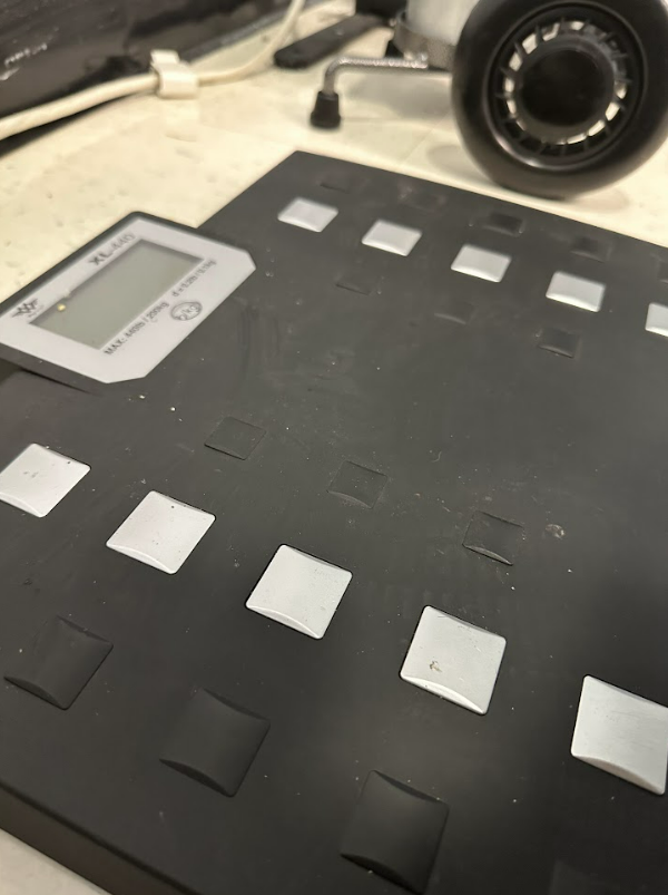 Voice Interactive Scale Audible Voice-Interactive Scale for Weight Monitoring Accessible to Blind Users